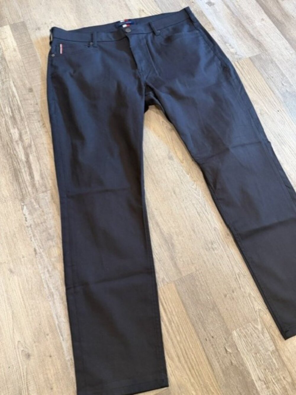 Tommy Hilfiger Men's Black Twill Straight Leg Casual Pants Stretch 5-Pocket 38